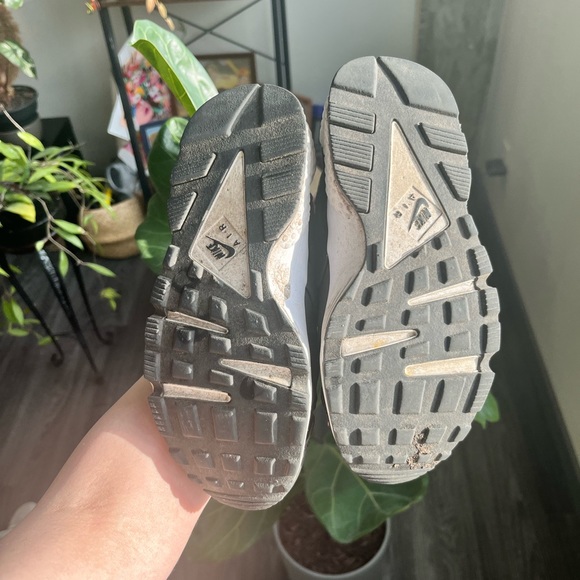 Nike Huarashes Black Women - Picture 4 of 4